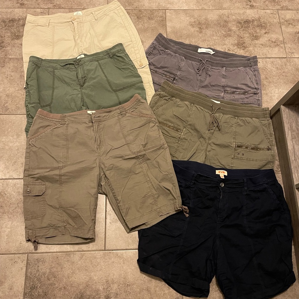 Cargo shorts/capri bundle
